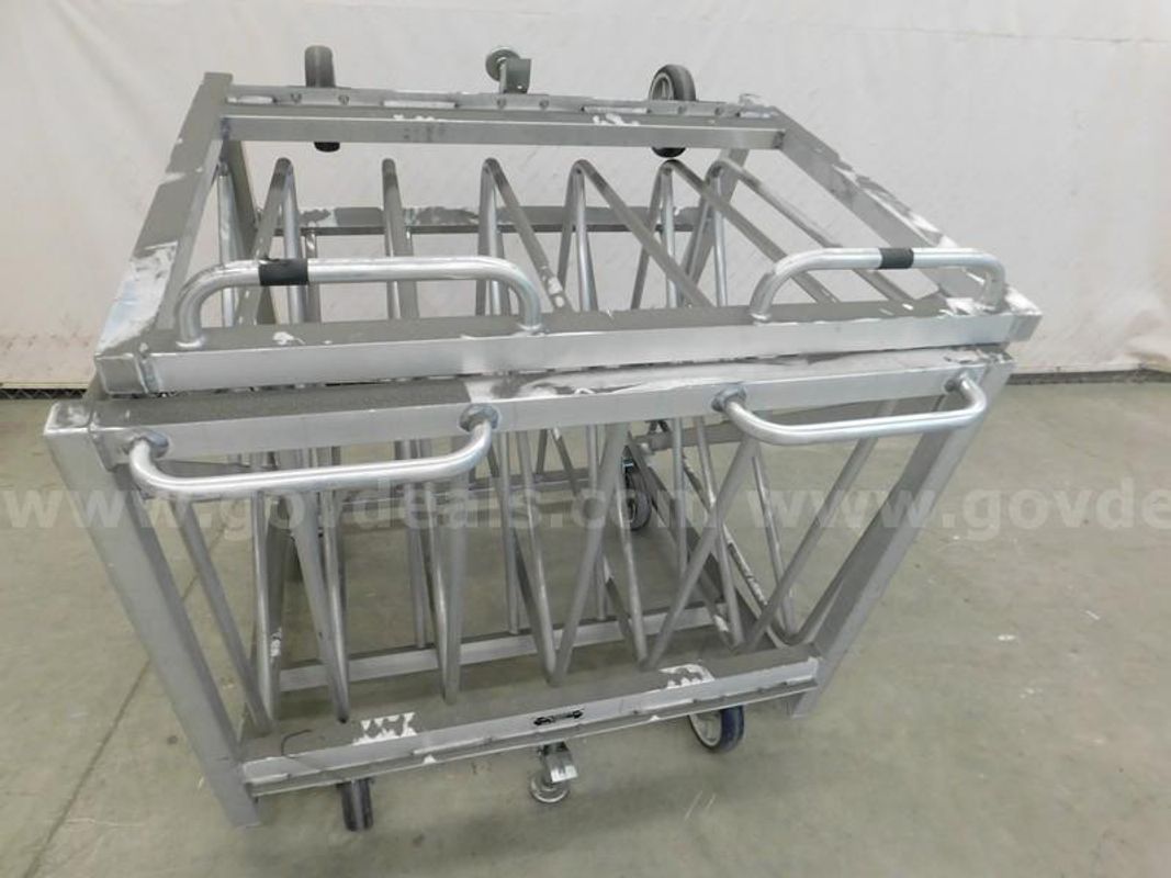 2 Table Carts - C5