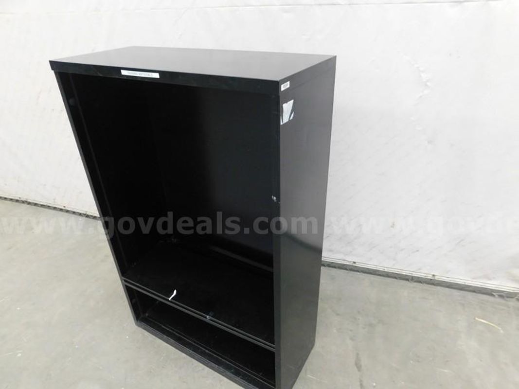Bookcase - B8