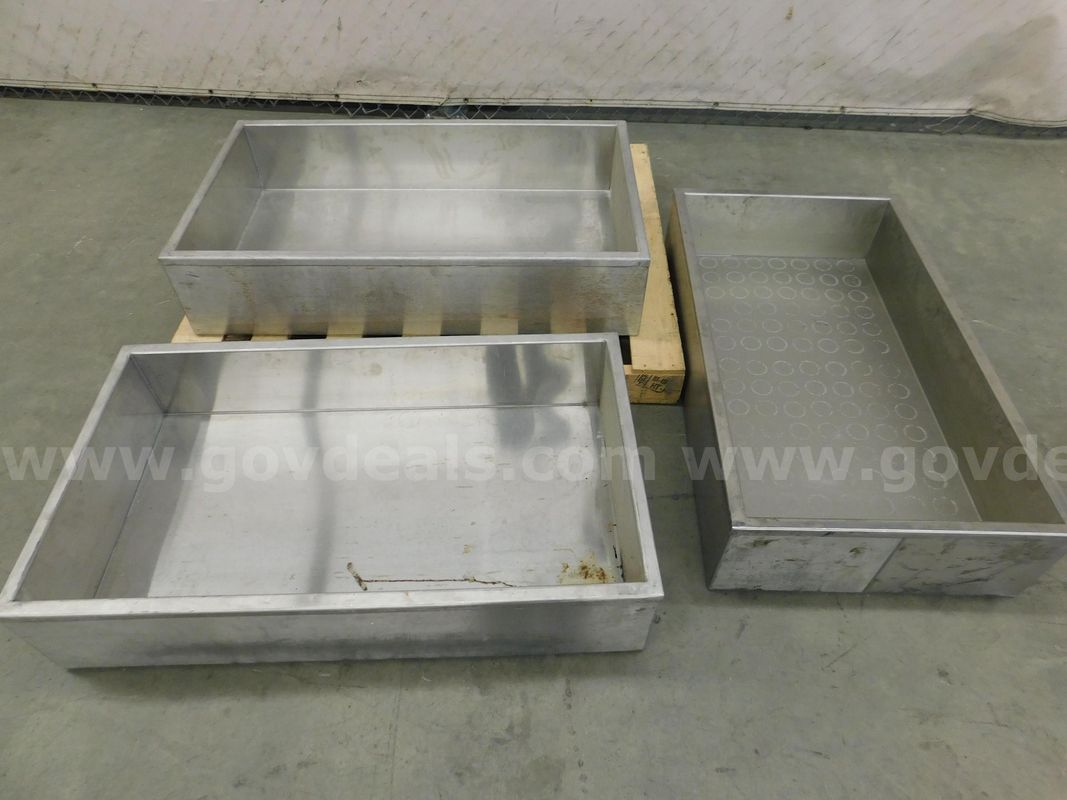 3 Ice Bins - B2