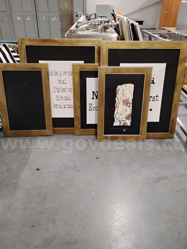 Set of 5 Gold Frames