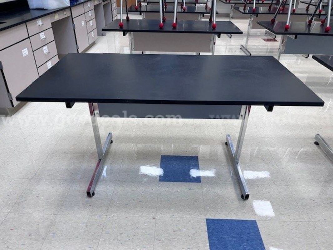 Science Classroom Tables (25 count)