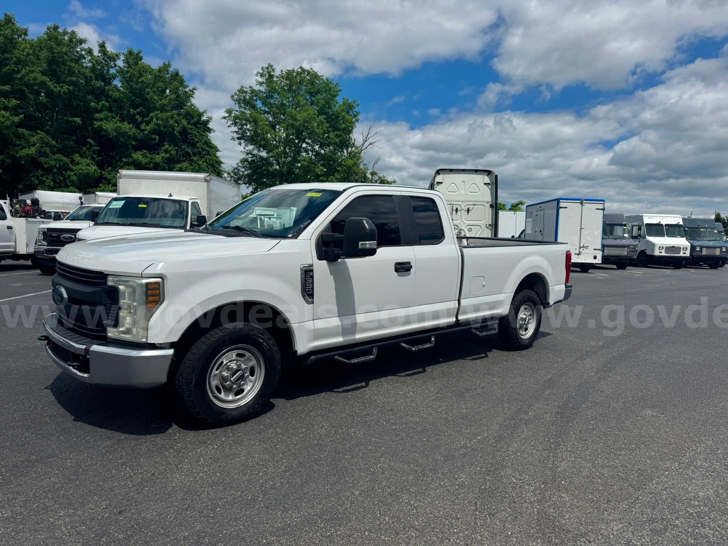 2018 Ford F350 Lwb/Long Bed Pick Up Truck