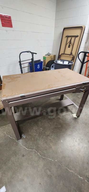 DRAFTING TABLE