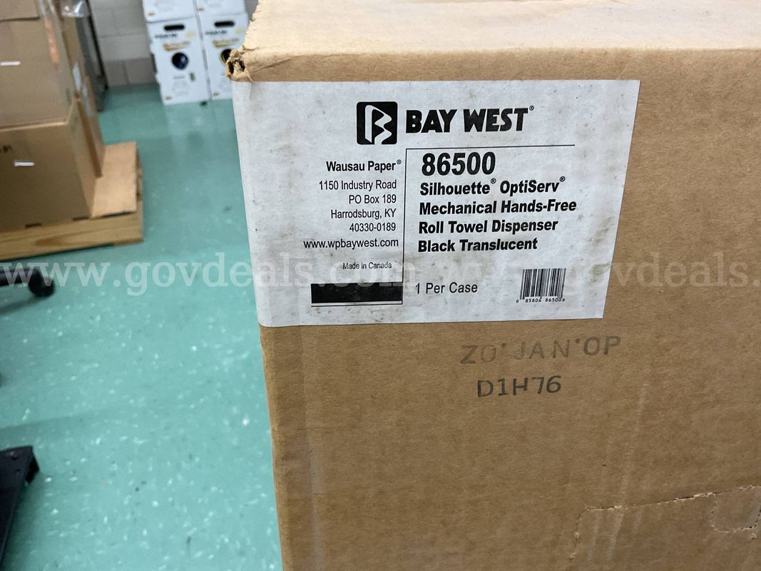 Bay West Roll Towell Dispenser - Set of 3