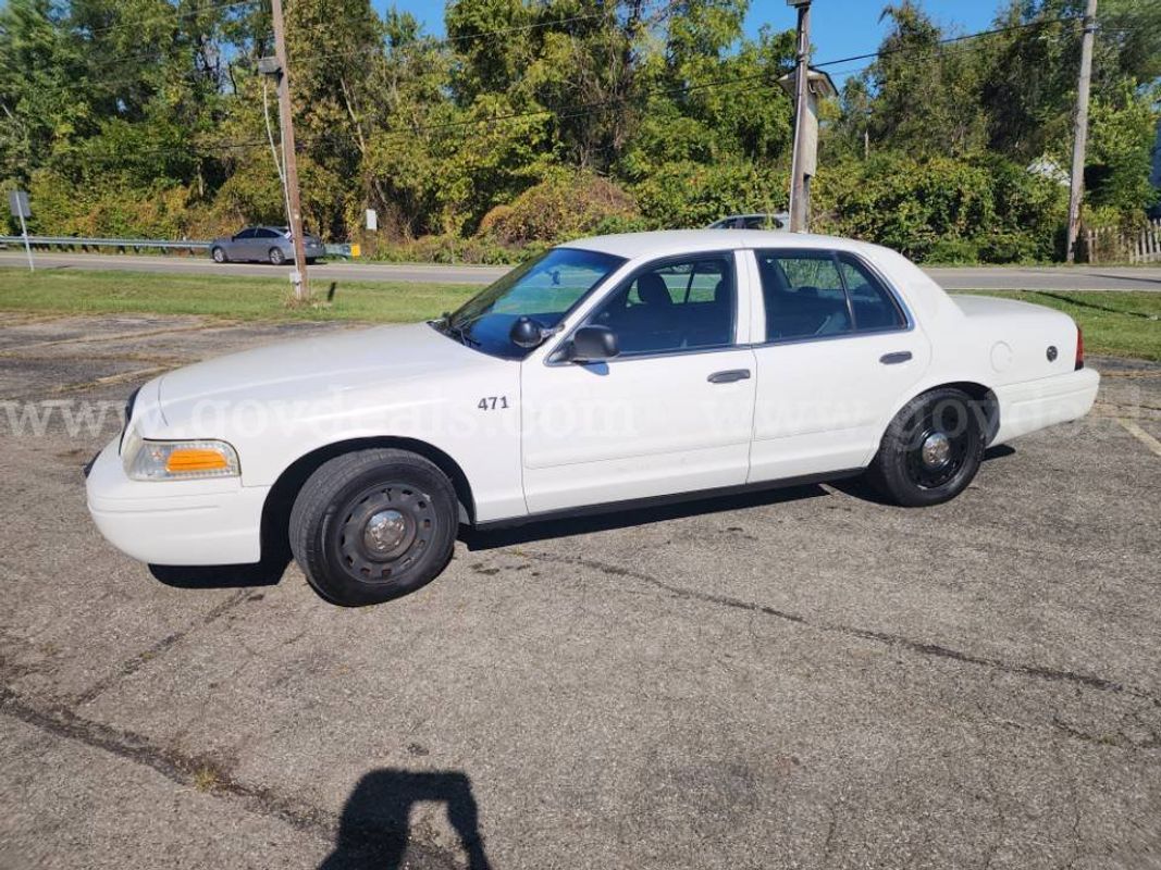 2005 Ford Crown Victoria Police Interceptor