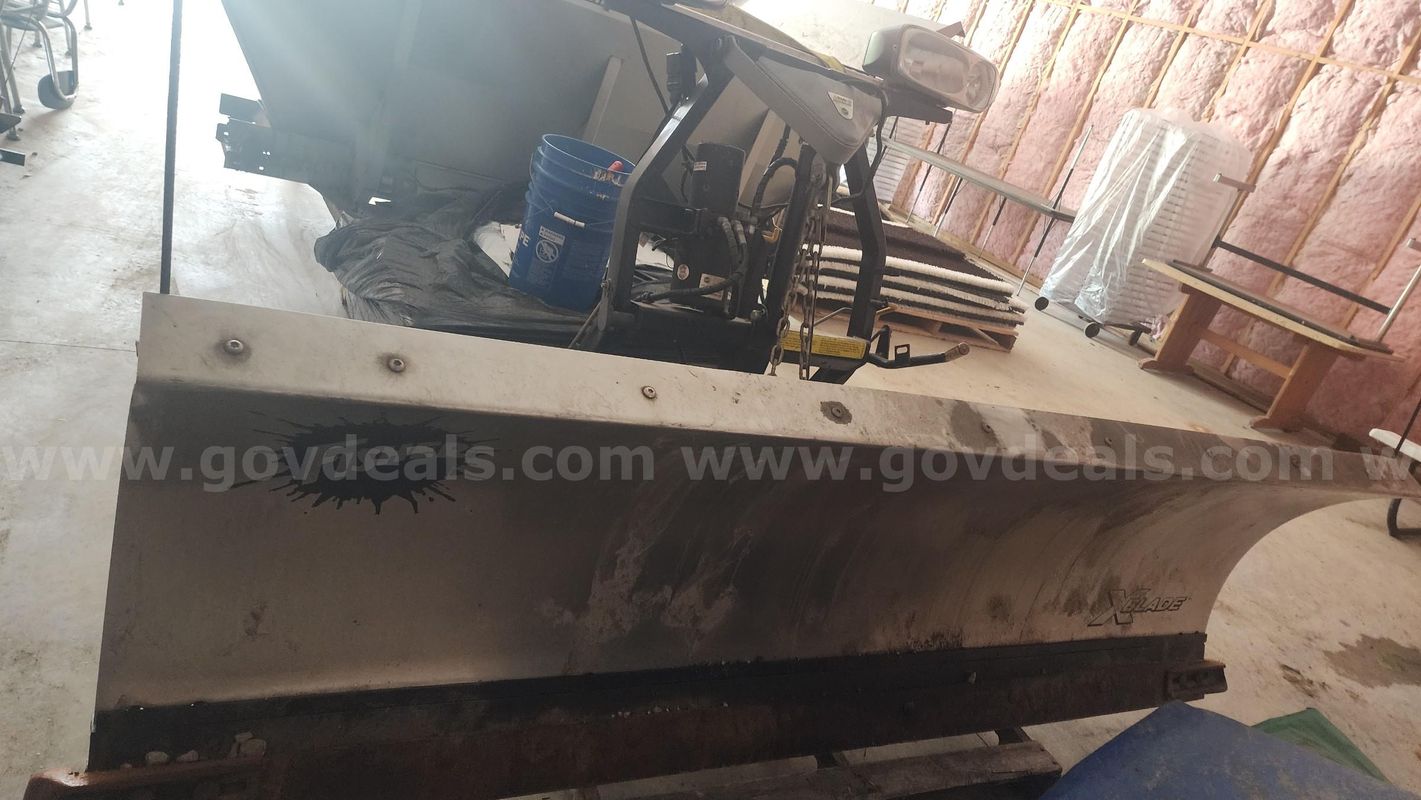 2010 8ft Fisher Stainless Steel XBlade Snow Plow