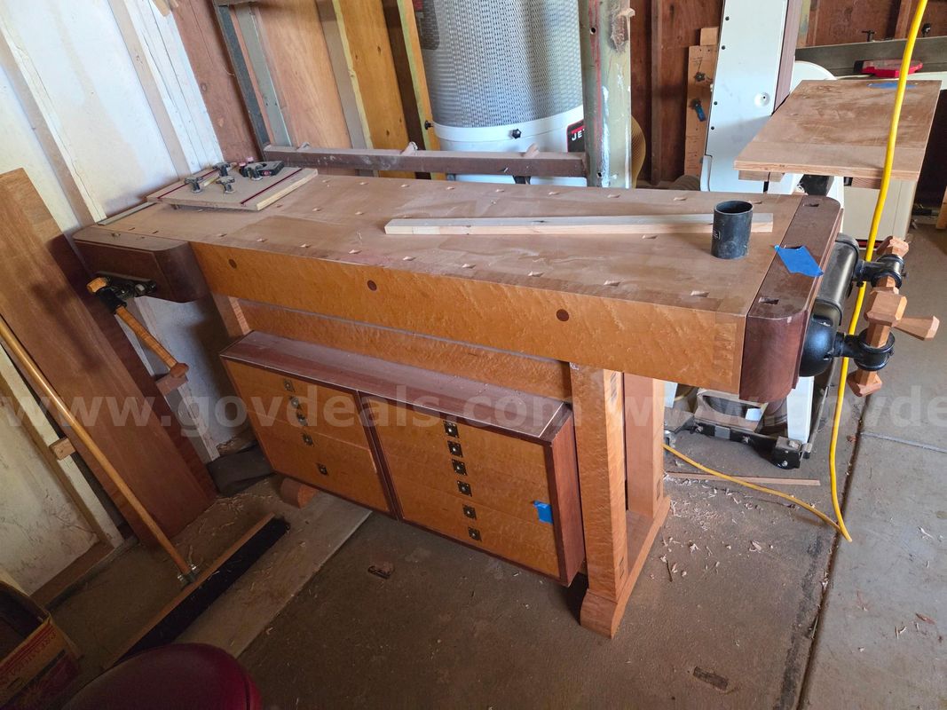 Used Veritas Vise