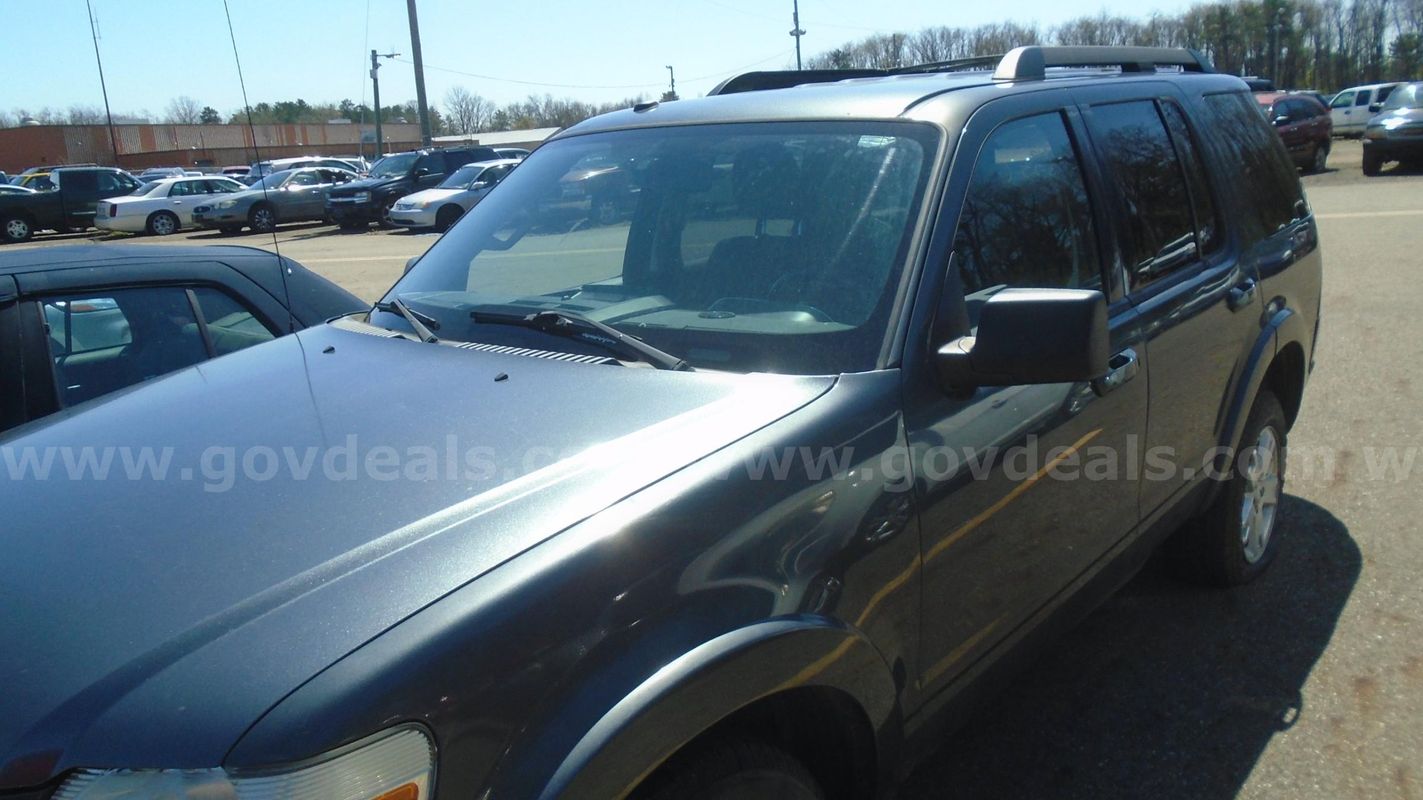 2010 Ford Explorer
