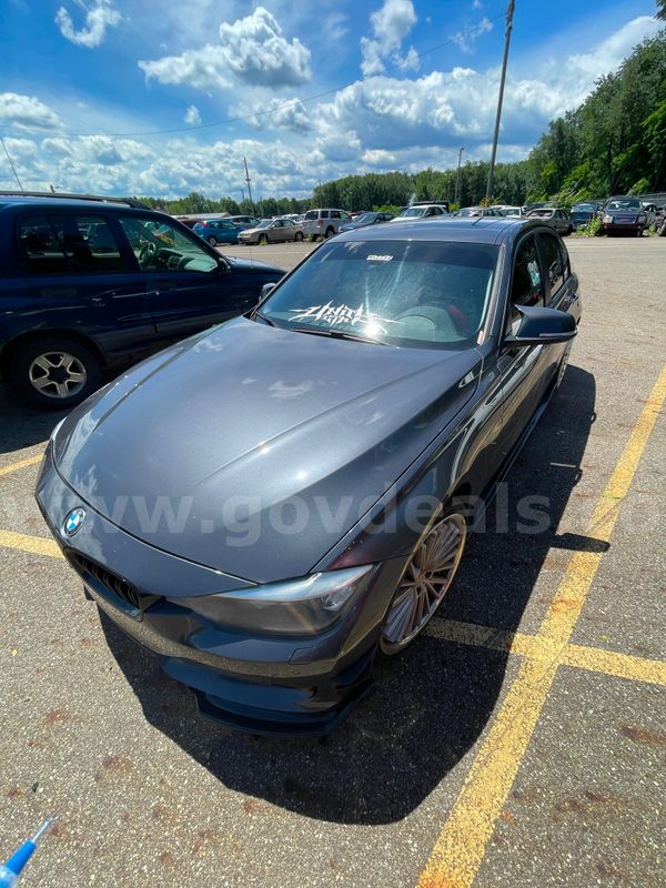 2013 BMW 3-Series