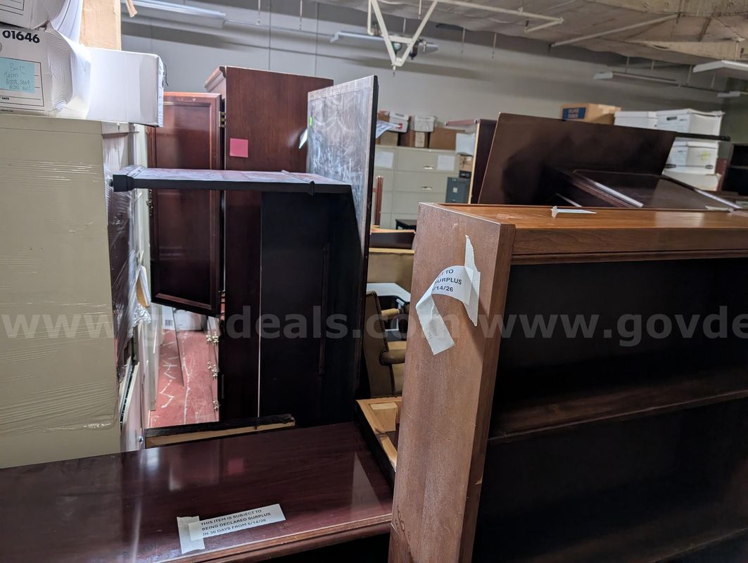 Lot of Misc. Office Furniture