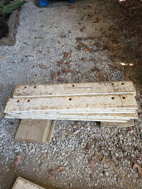 Lot of Motorgrader/Snowplow Blades