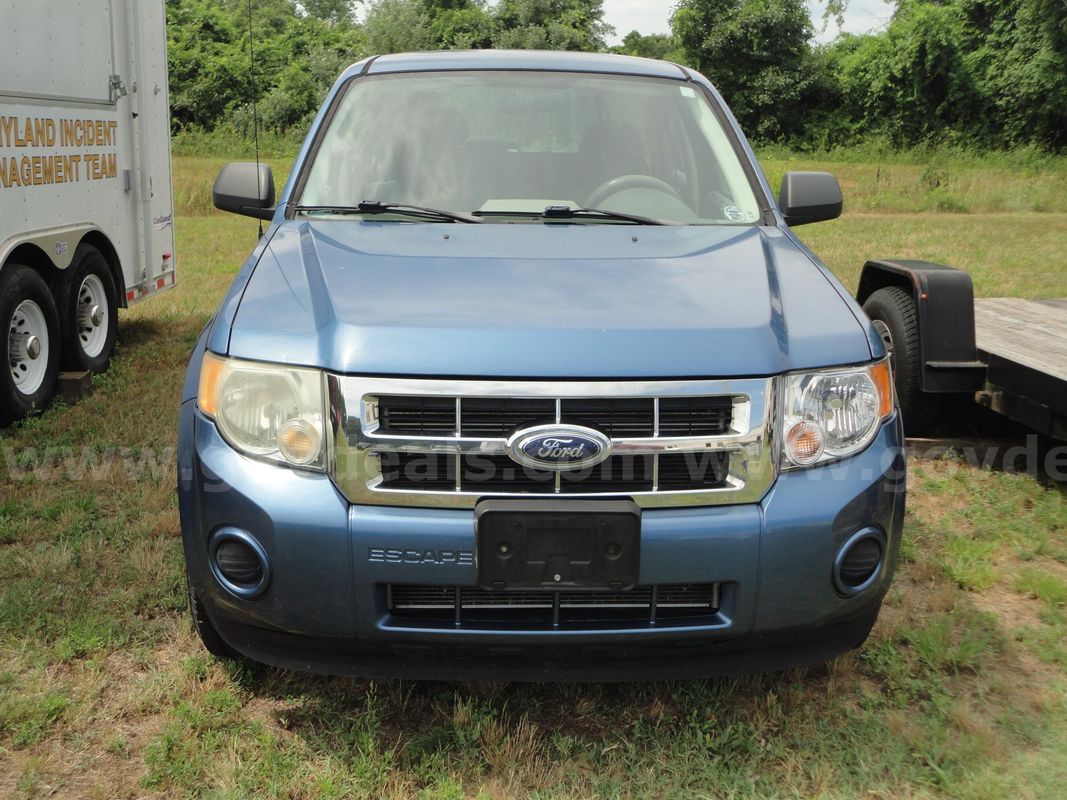 2009 Ford Escape XLS SUV