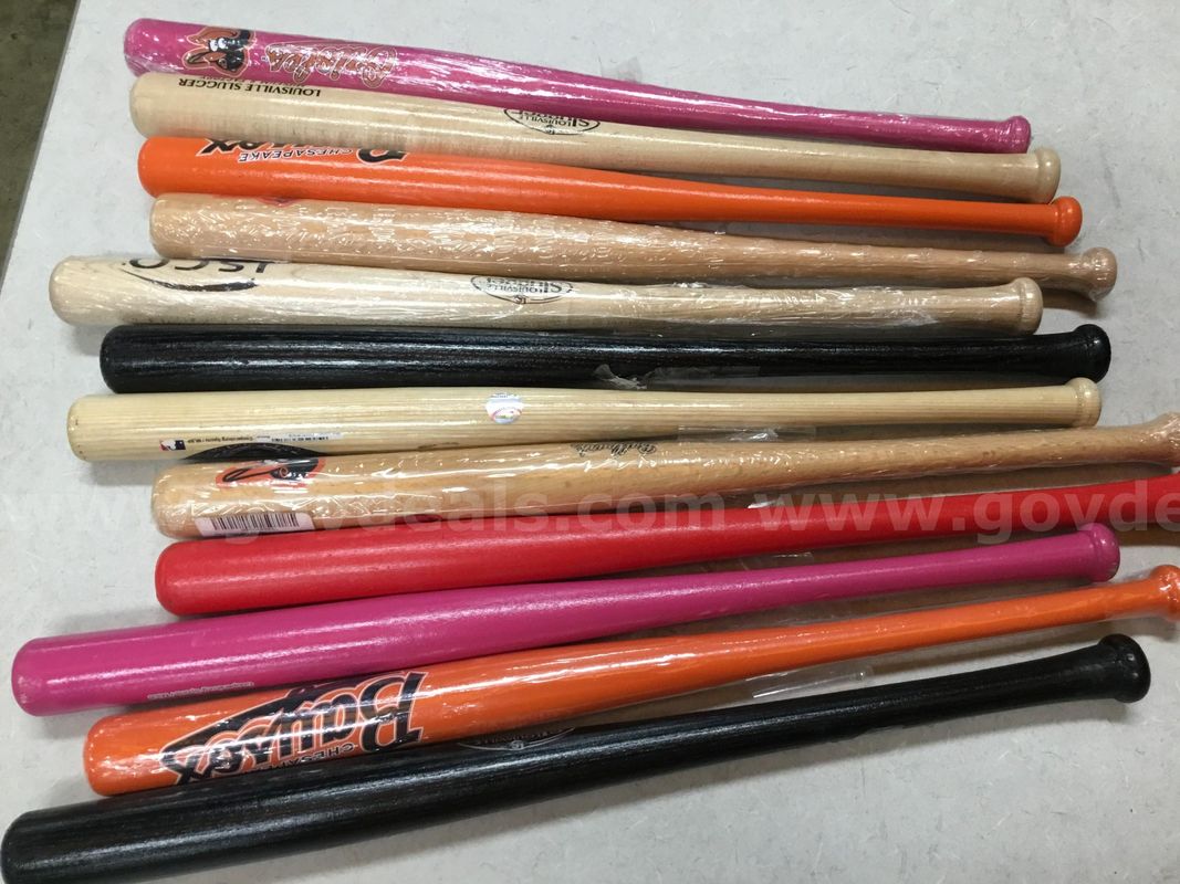 1 Lot of Pro. Mini Bats