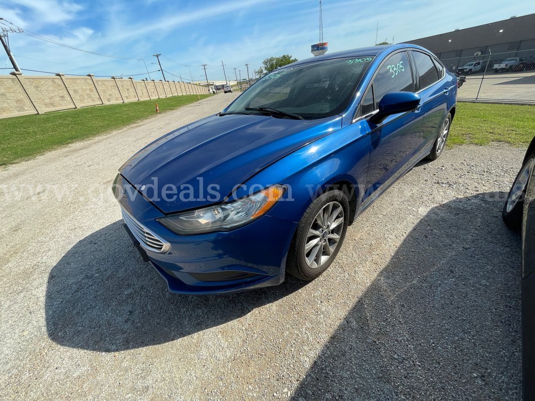 2017 Ford Fusion SE