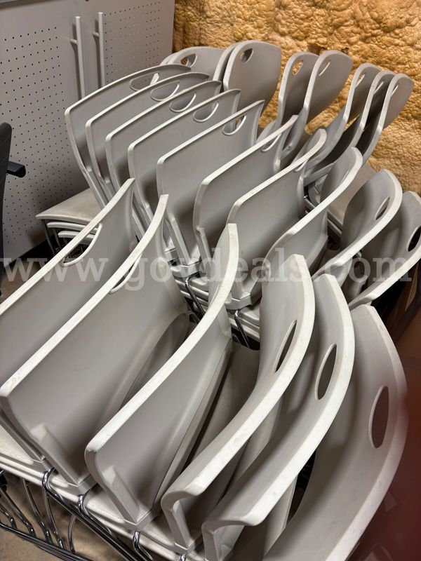 (25) Ivory Chairs