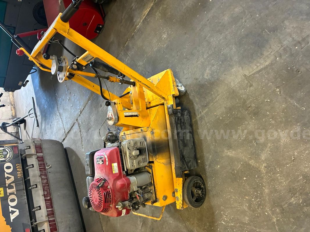 Smith pavement grinder