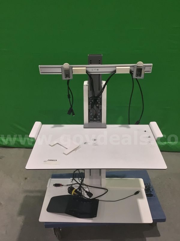 HumanScale Workstation
