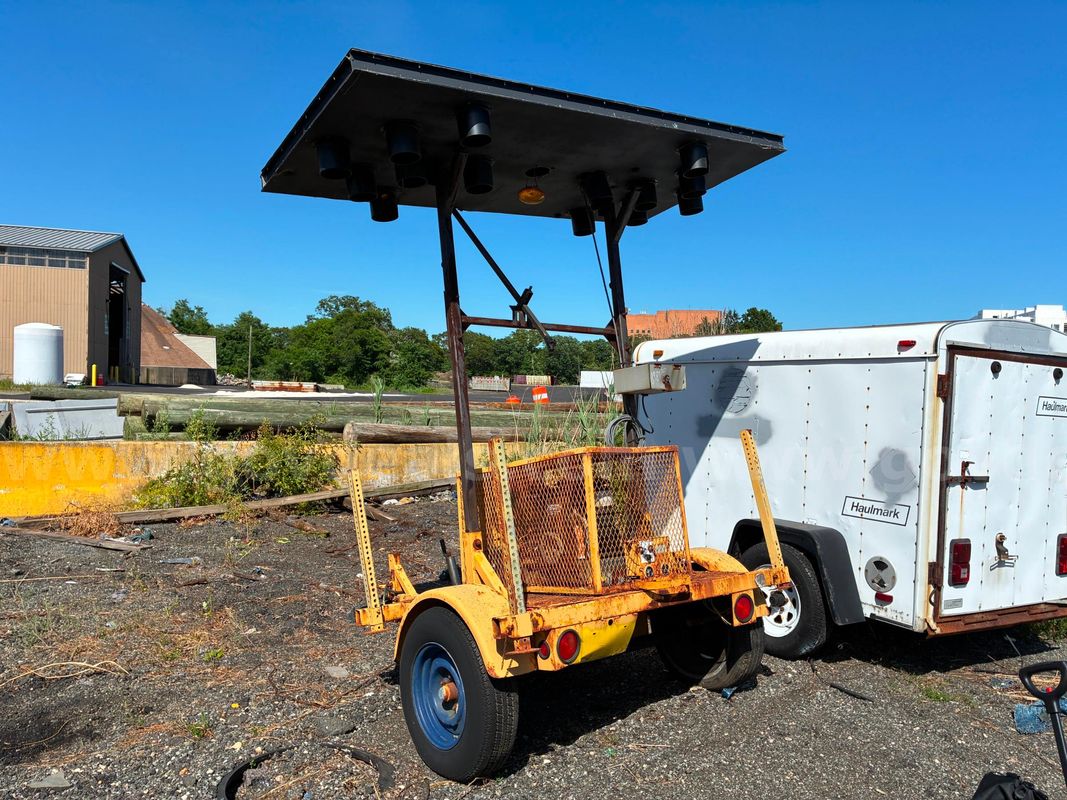 1998 Hi-Vu TM4815SD Arrow Board