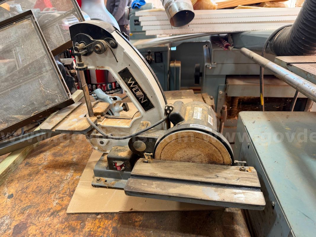 Wilton Tabletop Sander 1/3 HP