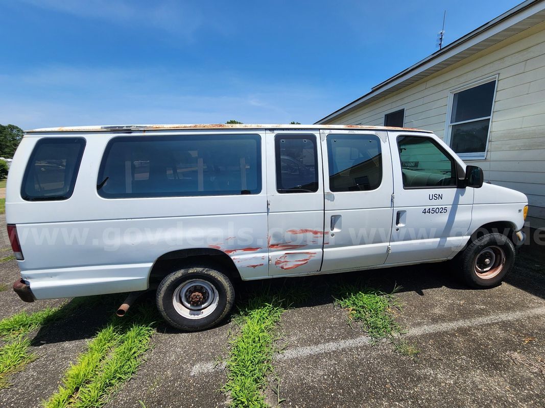 1997 Ford Club Wagon
