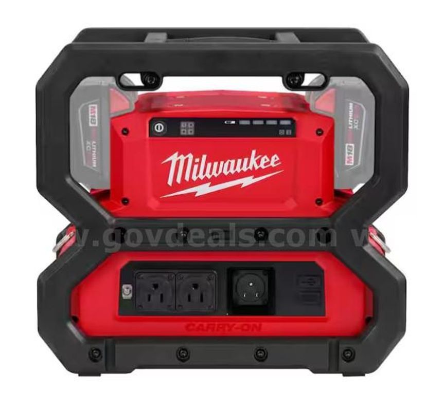 Milwaukee M18 18V Lithium-Ion Cordless 3600-Watt/1800-Watt Battery Powered Power Supply