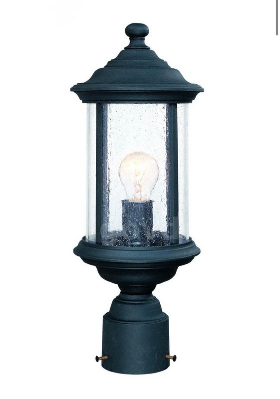 Brand New - Dolan Lighting - 916-50 Black Post Mount Light Seedy Glass