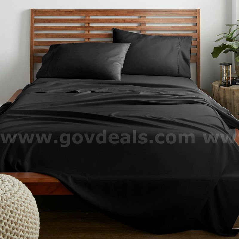 Brand New - 3 Piece Twin Sheet Set Ultra Soft Microfiber, Twin, Black - Shipping Available