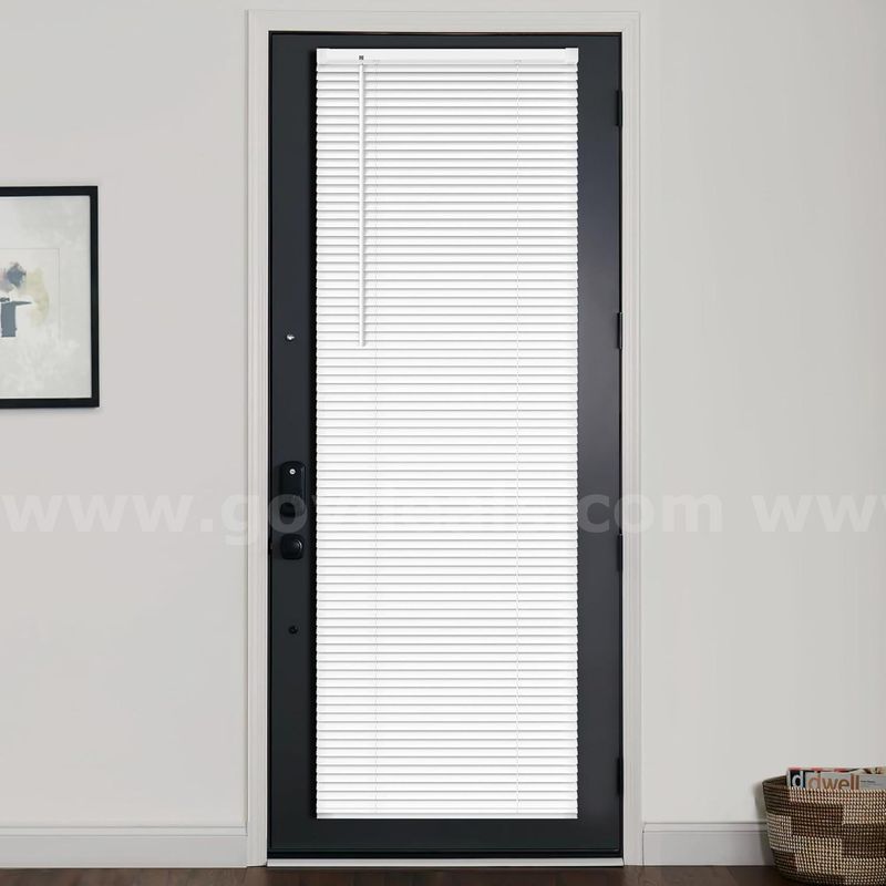 Brand New - Lot of 6 Blinds Giant, 1" Cordless Mini Blind 22"(W) X 72"(L), White - Shipping Available