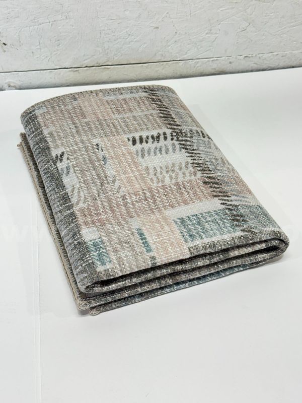 Brand New - 2'x3' Washable Door Mat, Modern Plaid Non-Slip Rugs for Entrance, Small, Multi - Shipping Available