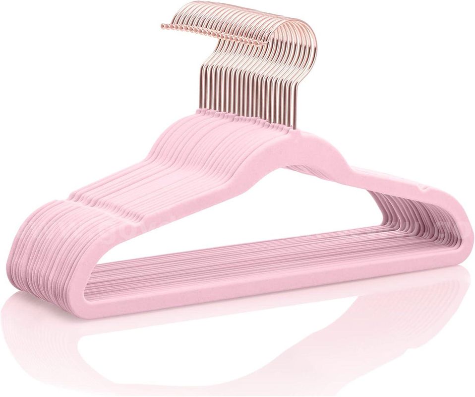 Brand New - 17 PCS - Premium Velvet Hangers with Gold Hooks - Space-Saving Non-Slip, Pink/Gold - Shipping Available