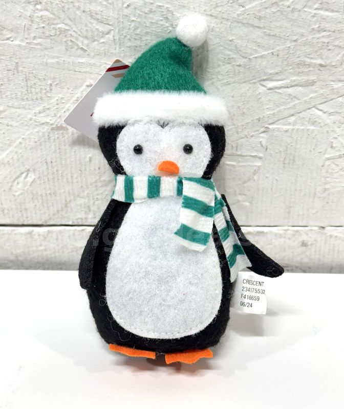 Brand New - 6 PCS - 6 in. Plush Penguins - Shipping Available