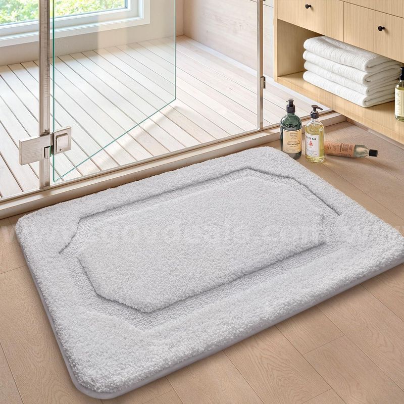 Brand New - 24"x36" Bathroom Rugs Non Slip Washable, Large White - Shipping Available
