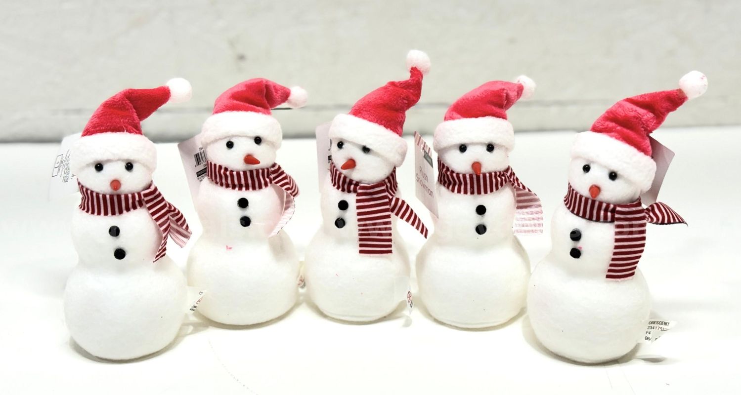 Brand New - 5 PCS - 6 in. Plush Snowmen - Shipping Available