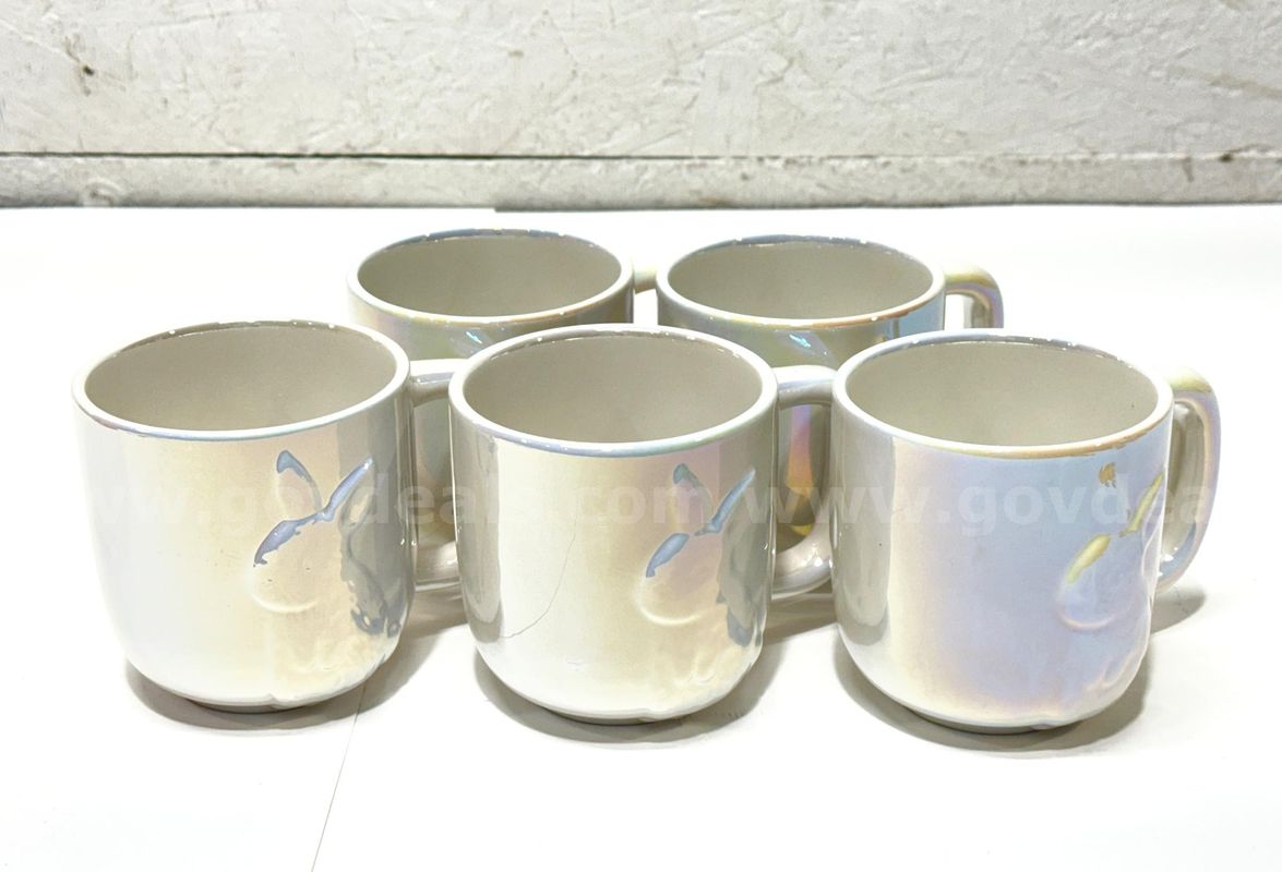 Brand New - 5 PCS - Ceramic Coffee Mugs Bunny 12 oz - Shipping Available