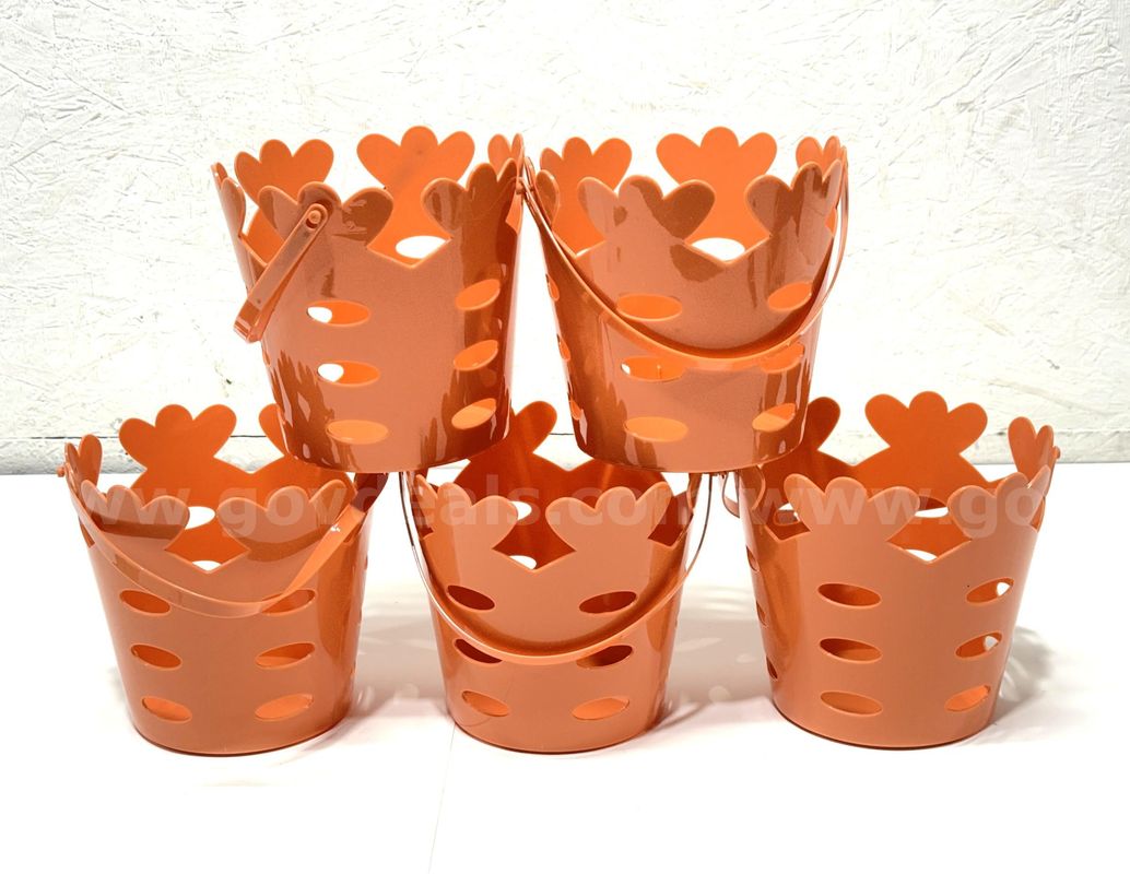 Brand New - 5PCS - Kids Orange Carrot Basket - Shipping Available