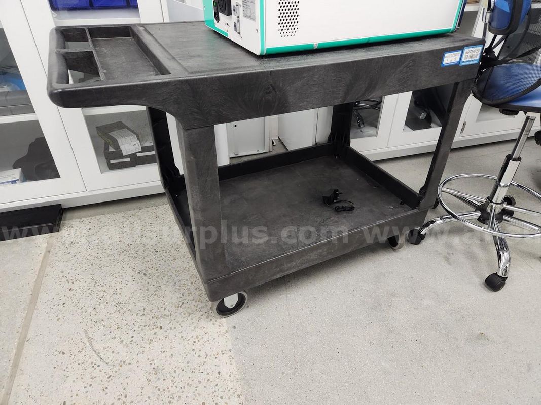 Uline 2ea. Rolling Carts