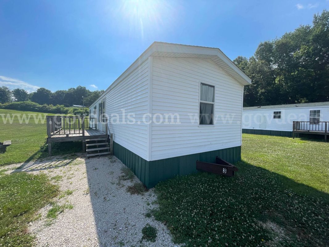 Mobile Home / Trailer House