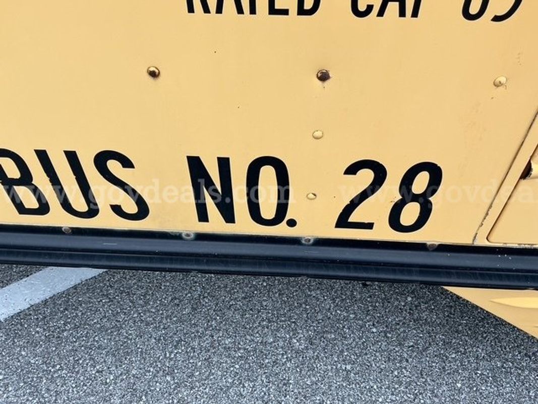 Bus 28 - 1999 Freightliner FS65 / Blue Bird School Bus – Cummins Diesel – Runs & Drives