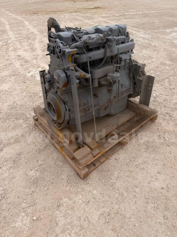 Mack Engine E-7