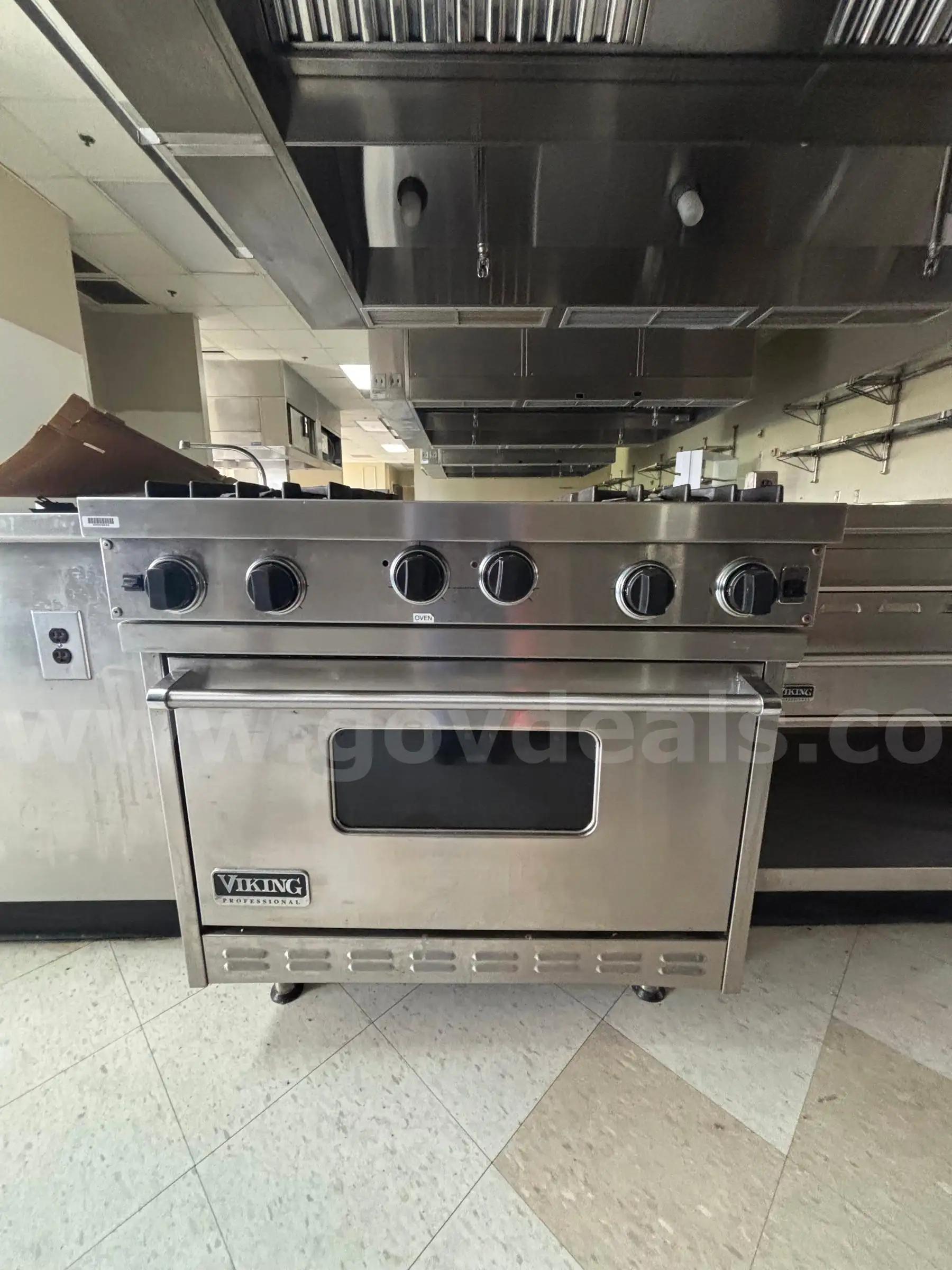 Viking 4 Burner Gas Stove/Oven