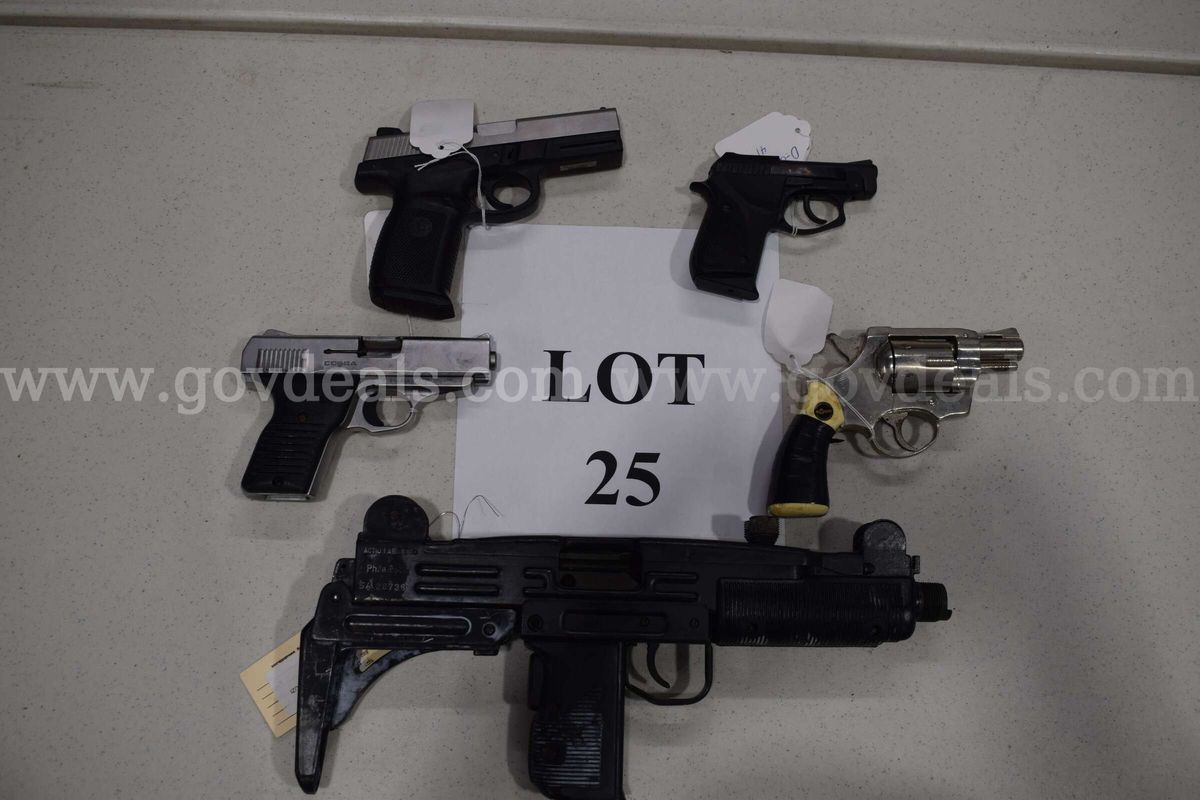 5 Handguns - Lot 25