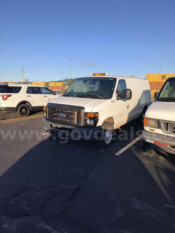 Ford E350 Diesel Van