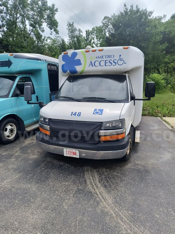 2013 Chevy 4500 cutaway van Paratransit