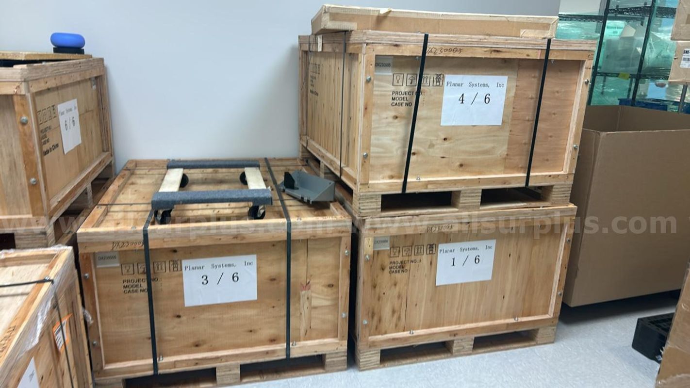 6 Crates of Planar Luminated Outdoor Screen Accessories