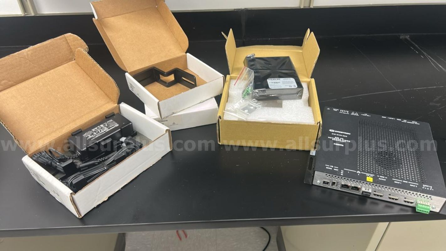 5 pcs., Crestron DM 4K Network Video EndPoint and Black Box PLUS