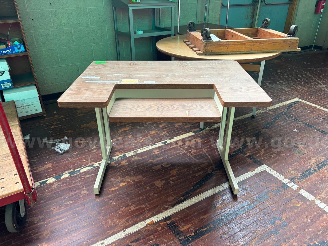 Work Desk