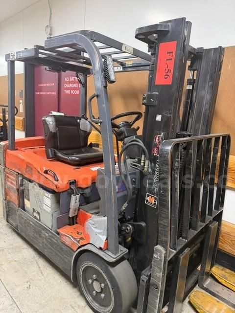 Toyota Forklift WITH Battery- USED - working