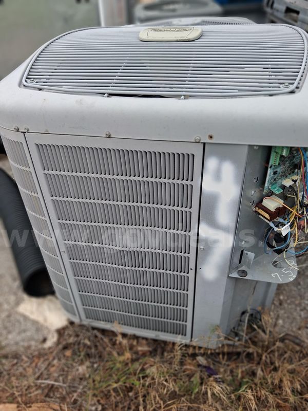 Carrier HVAC Outdoor Condenser