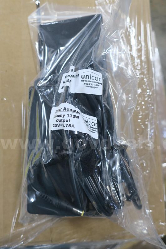 LOT OF (100) ASSORTED KENSINGTON/CHICONY DOCKING STATIONS W/ POWER ADAPTERS- TESTED!