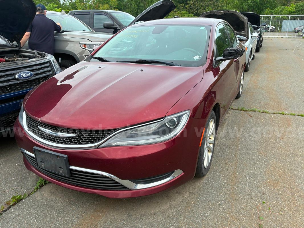 2016 Chrysler 200 Limited